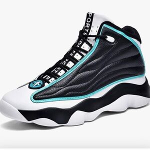 Jordan Pro Strong. Basketball. Good condition. Men’s size 6.5